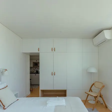 Apartamento Trindade 19 - 2c Tinta Miuda *